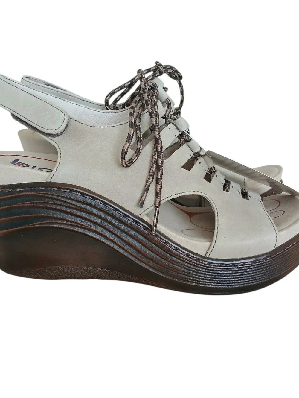 NEW BIONICA Sirus Leather Lace Up Wedge Sandals Women's 7.5 Beige Comfort Chunky